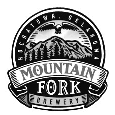10/3/2017 tarihinde Mountain Fork Breweryziyaretçi tarafından Mountain Fork Brewery'de çekilen fotoğraf