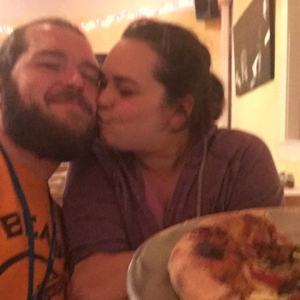 Foto tirada no(a) Pauline&#39;s Pizza &amp; Wine Bar por Justin R. em 5/17/2015