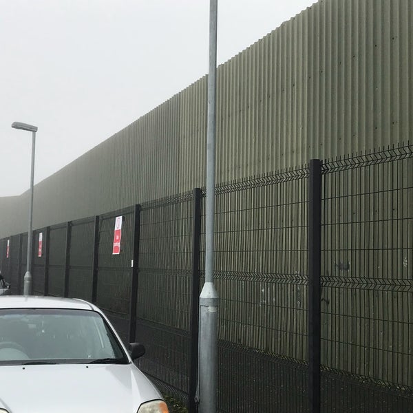 Antrim Railway Station 3 tips from 142 visitors