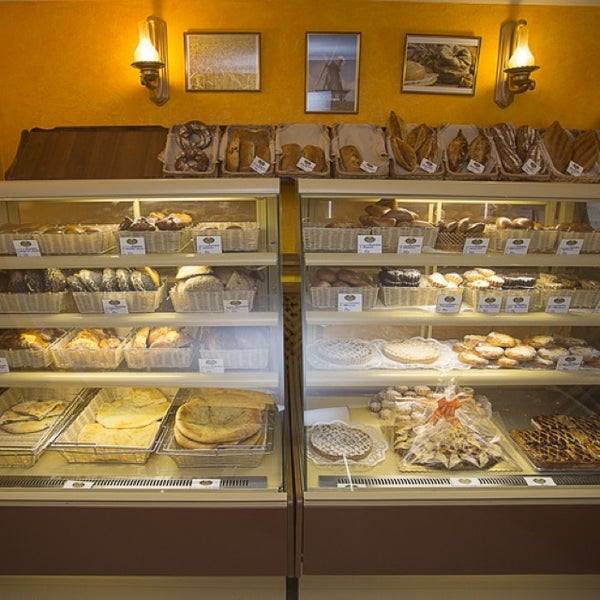 รูปภาพถ่ายที่ Французская пекарня &quot;Bon Ami&quot; โดย наталья б. เมื่อ 8/24/2013