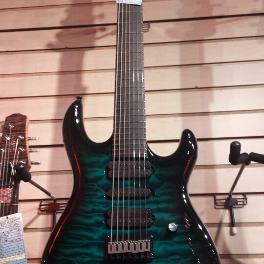 Carvin Guitars Los Angeles, CA