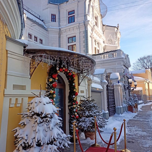 1/17/2021 tarihinde Denis G.ziyaretçi tarafından Ресторан ЦДЛ'de çekilen fotoğraf