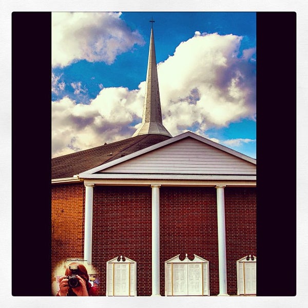 Foto tomada en First Baptist Church Callahan  por Dakotah S. el 2/5/2013