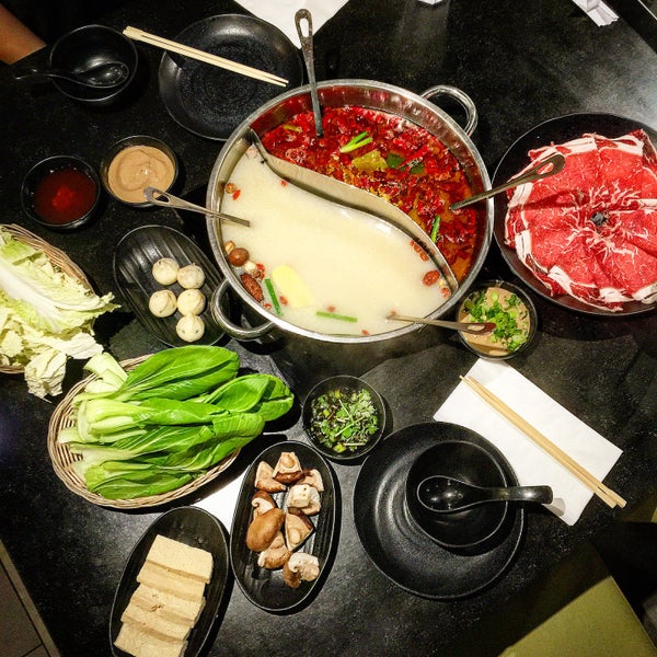Photo taken at Little Sheep Mongolian Hot Pot by Philip on 10/14/2015