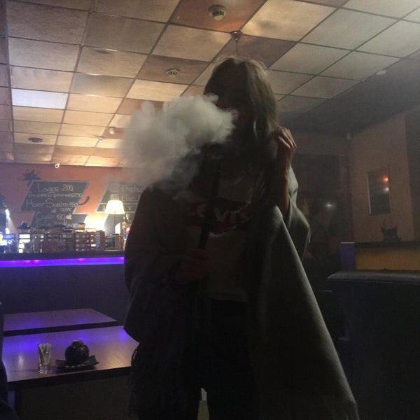 Photo taken at HOOKAH CRAFT by Надя М. on 9/30/2017
