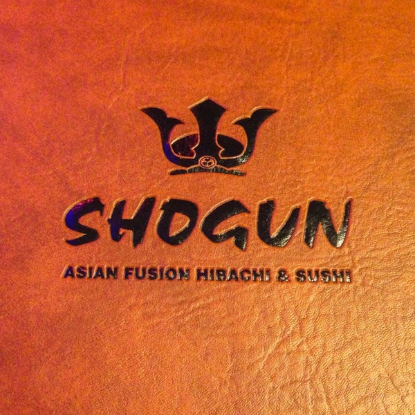 Photo prise au Shogun Fusion Japanese Steakhouse par Frances C. le11/27/2013