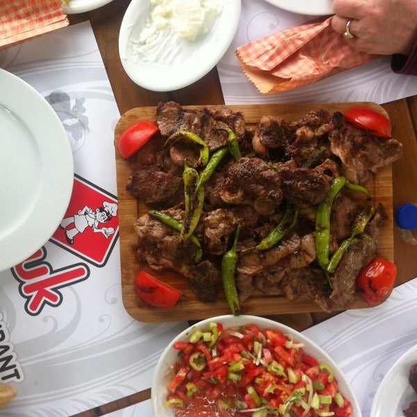 Mengen Çiftlik &amp; Et Mangal Steakhouse
