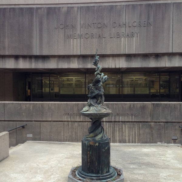 Dahlgren Memorial Library College Library in