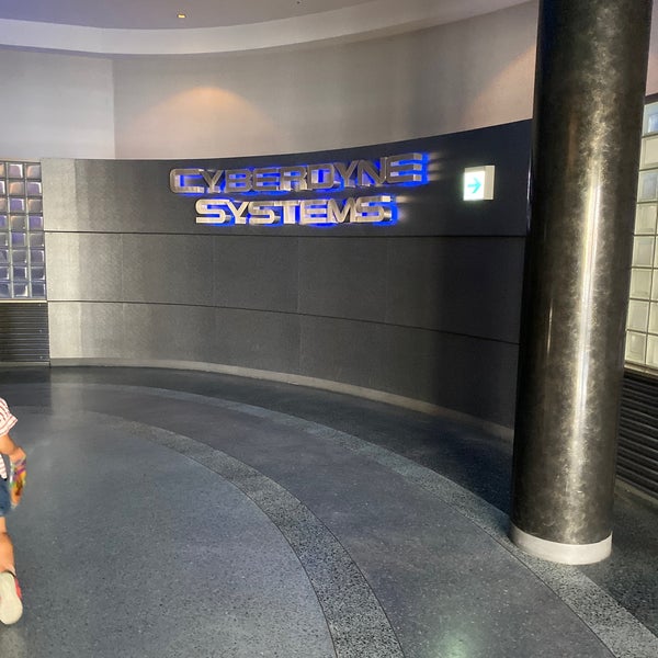 Photos At ターミネーター 2 3 D Theme Park Ride Attraction In 大阪市 Photos At ターミネーター 2 3 D Theme Park Ride Attraction In 大阪市