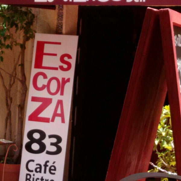 Foto diambil di Escorza83 oleh ana c. pada 7/8/2013