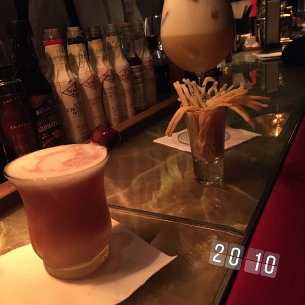 12/14/2019にEmre K.がBugsy&#39;s Barで撮った写真