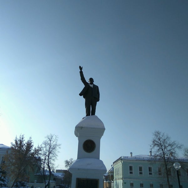 Памятник Ленину Венев