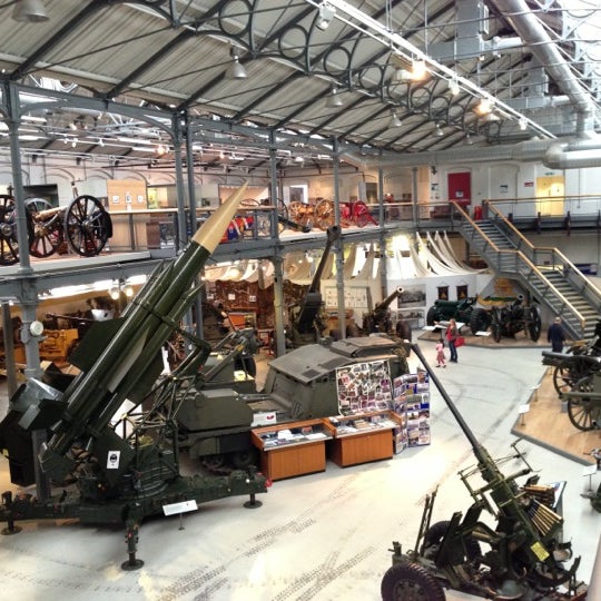 Foto tirada no(a) Firepower: Royal Artillery Museum por Ben F. em 10/20/2012