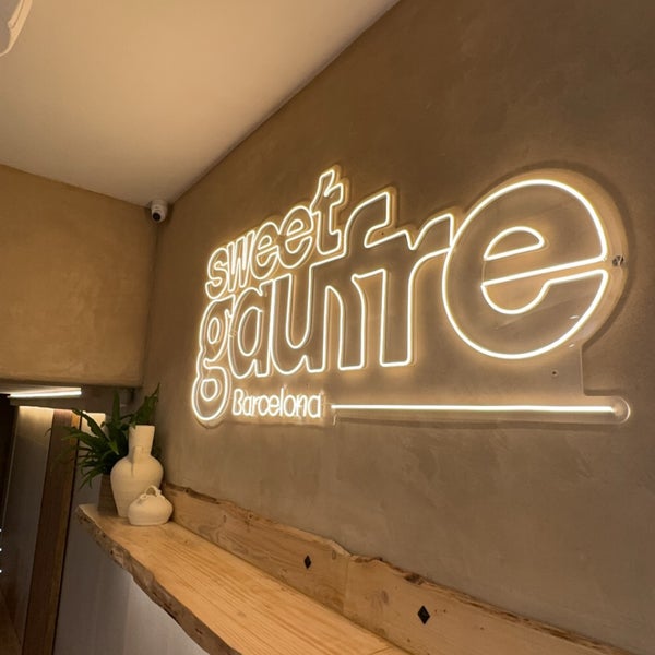 Photo taken at Sweet Gaufre by عُودي on 2/19/2024