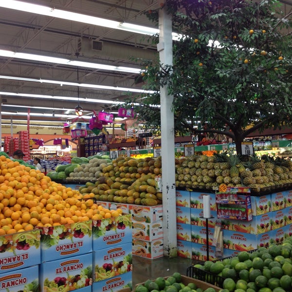 El Rancho Supermercado - Dallas, TX