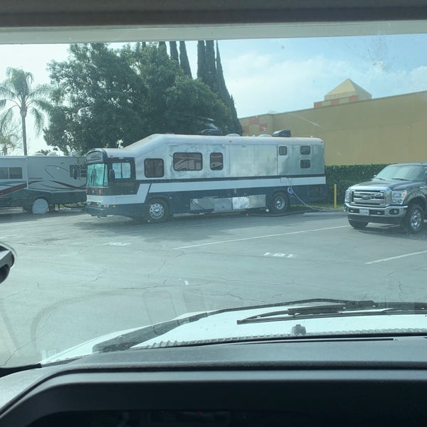 Anaheim Harbor RV Park The Colony 1009 S Harbor Blvd