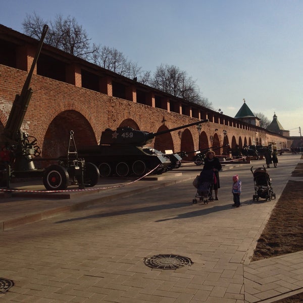 Foto tirada no(a) Nizhny Novgorod Kremlin por Alexander Y. em 4/18/2013