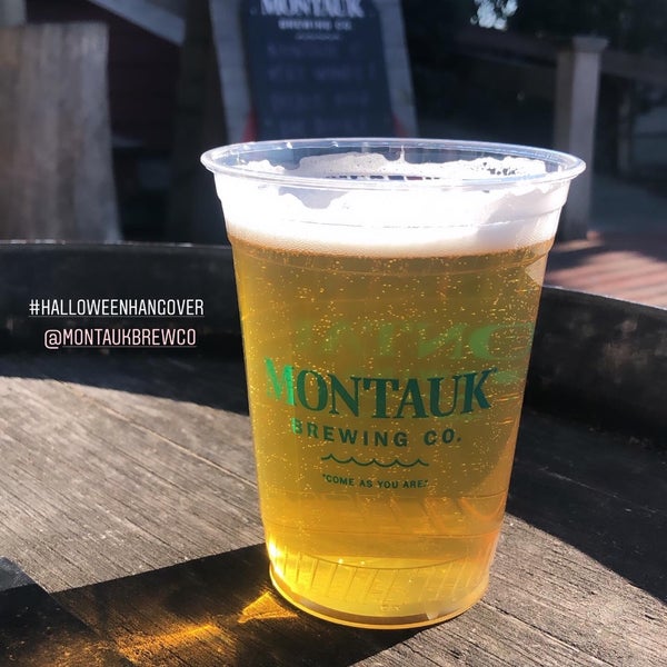 Foto tirada no(a) Montauk Brewing Company por Kate 💎 K. em 11/1/2019