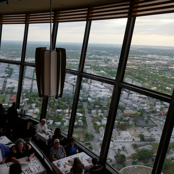 Bar 601 - Bar in Hemisfair