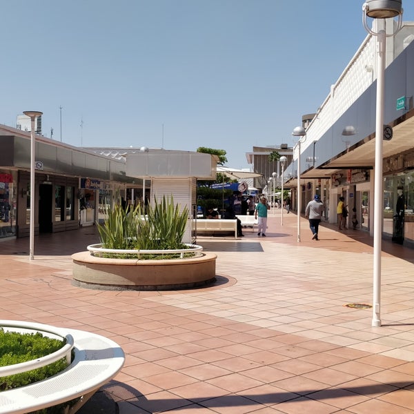 Das Foto wurde bei Plaza del Sol von osornios am 4/22/2019 aufgenommen