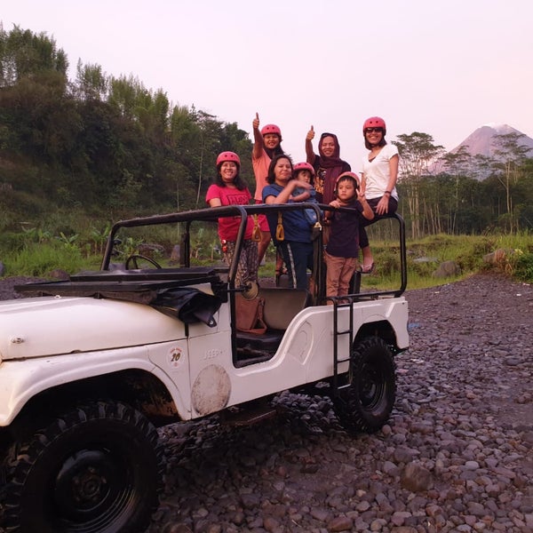 Photos At Jeep Merapi Alaska Adventure Mountain Photos At Jeep Merapi Alaska Adventure Mountain