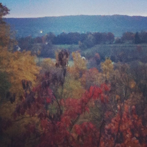 Photo taken at Refreshing Mountain Retreat and Adventure Center by J.r. W. on 10/27/2012