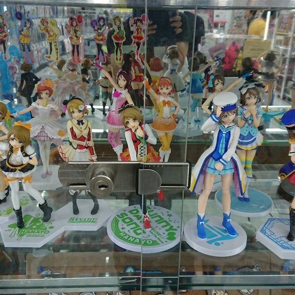 Photos At ビックカメラ名駅西店3階の小泉花陽御神体 Other Great Outdoors In 黄金区 Photos At ビックカメラ名駅西店3階の小泉花陽御神体 Other Great Outdoors In 黄金区