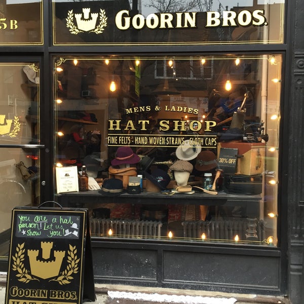 รูปภาพถ่ายที่ Goorin Bros. Hat Shop - Park Slope โดย David B. เมื่อ 1/17/2016
