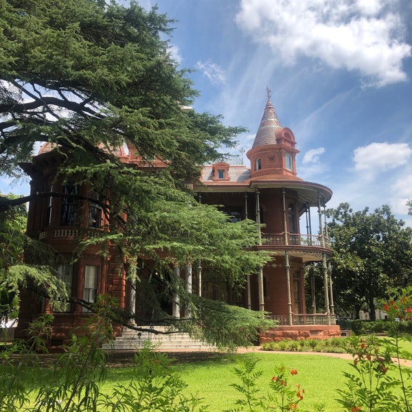 Littlefield Home (LFH) University of TexasAustin Austin, TX