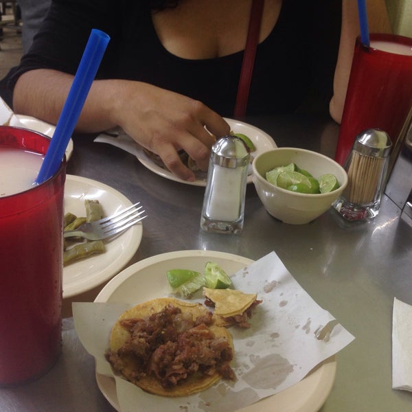 Tacos El Paisa Villa de las Flores Coacalco de Berriozával, México