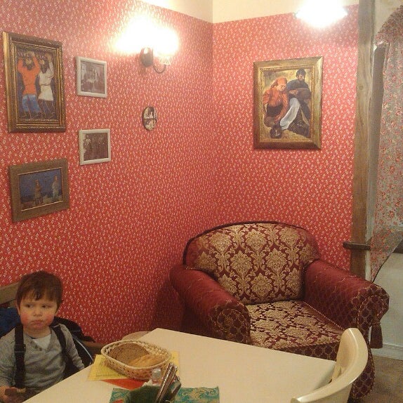 Das Foto wurde bei гостиница и ресторан &quot;Остров-Парк&quot; von Ivan I. am 2/22/2015 aufgenommen