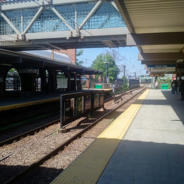 MBTA Wood Island Station Harbor View Orient Heights 450