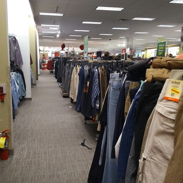 Kohl's (Now Closed) 12381 W 95th St,