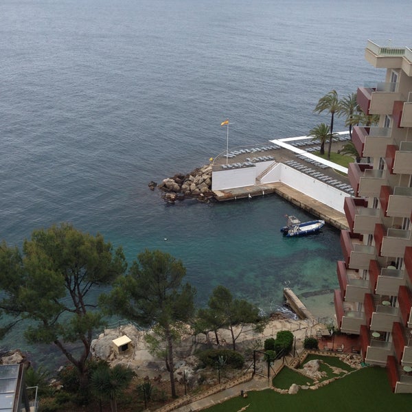 Photo taken at Hotel Riu Palace Bonanza Playa by Игорь У. on 4/29/2013