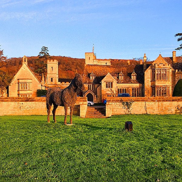 Foto tirada no(a) Ellenborough Park por Andrew L. em 12/6/2014