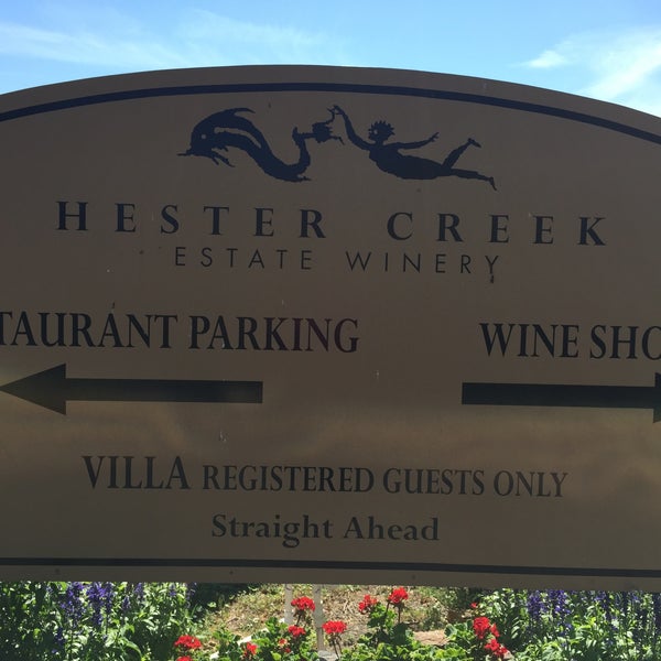 Foto tomada en Hester Creek Estate Winery  por Jeff Ciecko el 8/16/2016