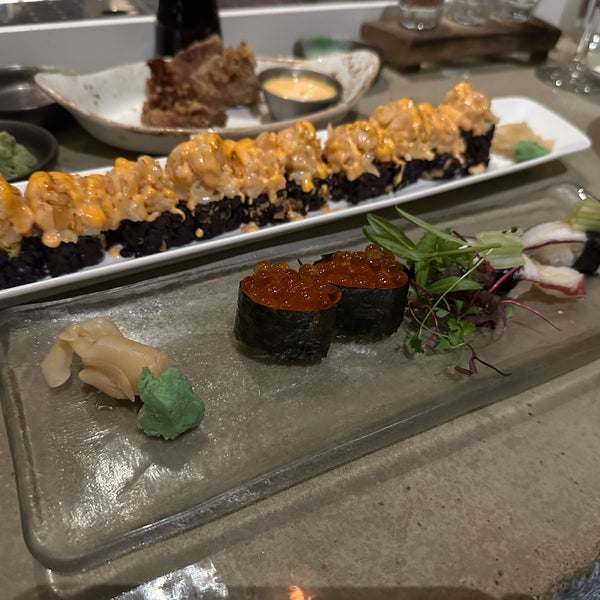 Foto scattata a Union Sushi + Barbeque Bar da Geoff F. il 1/5/2024
