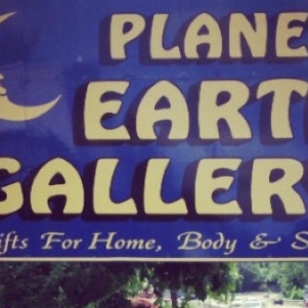 Earth Gallery