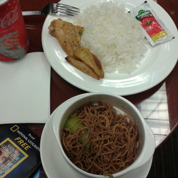 Boat Quay Original Mushroom Noodles Asian Restaurant in Central Region