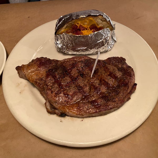 Meriwether Steak Co. Steakhouse in Warm Springs