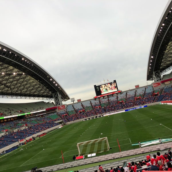 Photos At 埼玉スタジアム02 ホーム自由席 南ゴール裏 2 Tips