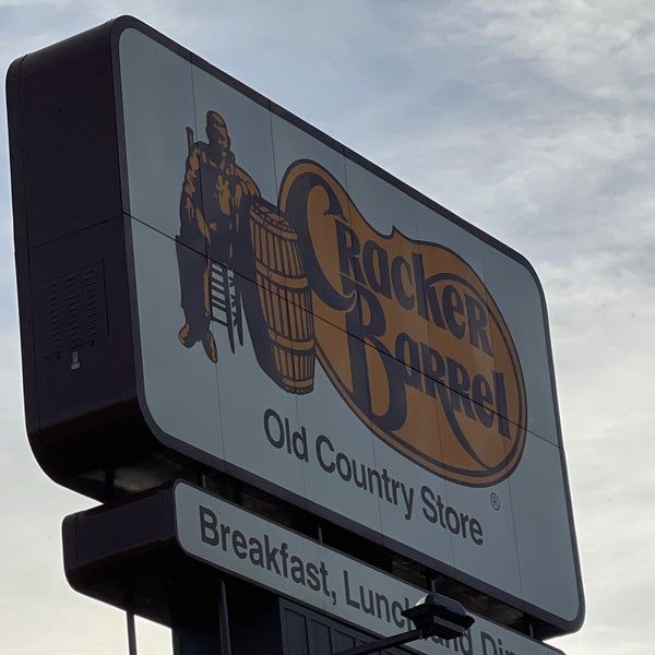 Cracker Barrel Old Country Store Saint UT
