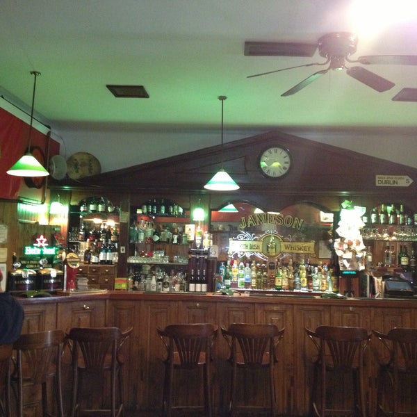 5/6/2013 tarihinde Dmitry K.ziyaretçi tarafından O&#39;Gilins Irish Pub'de çekilen fotoğraf