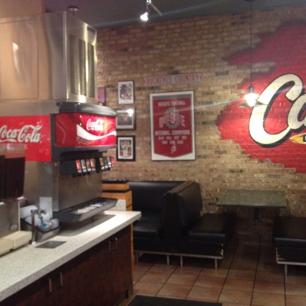 Photo taken at Raising Cane&#39;s Chicken Fingers by Cartucho C. on 5/24/2013