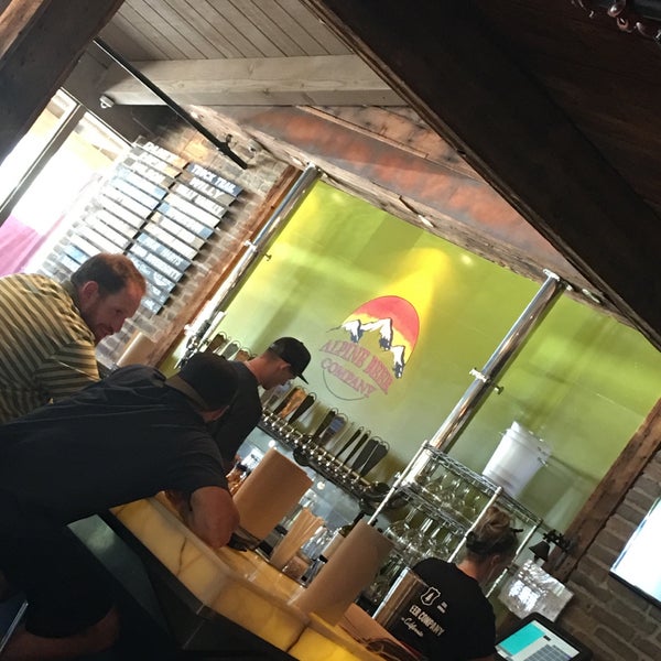 8/27/2017にNick O.がAlpine Beer Company Pubで撮った写真