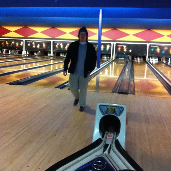 Photo taken at Palace Bowling &amp; Entertainment Center by Aja S. on 1/24/2013