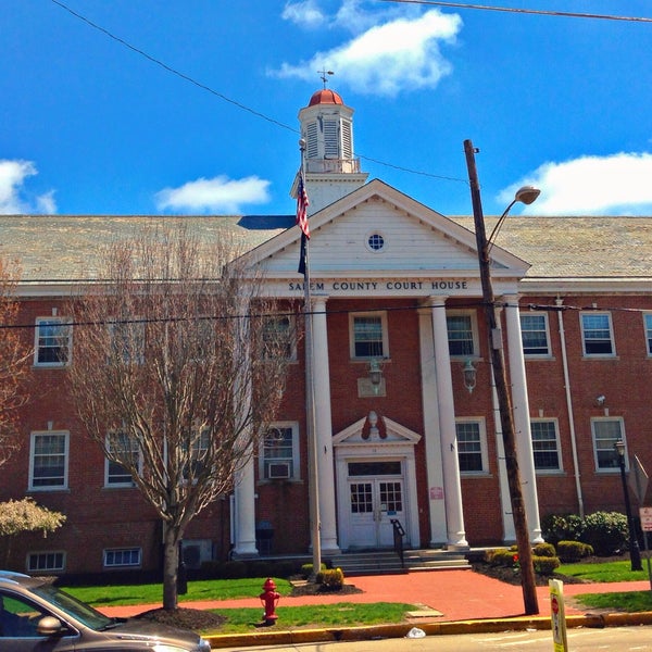Salem County Courthouse Courthouse In Salem
