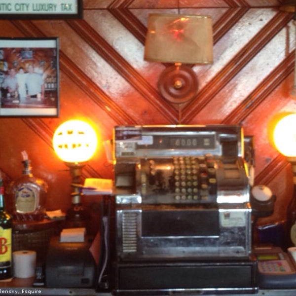 Photo taken at Angelo&#39;s Fairmount Tavern by Michael S. on 12/30/2014