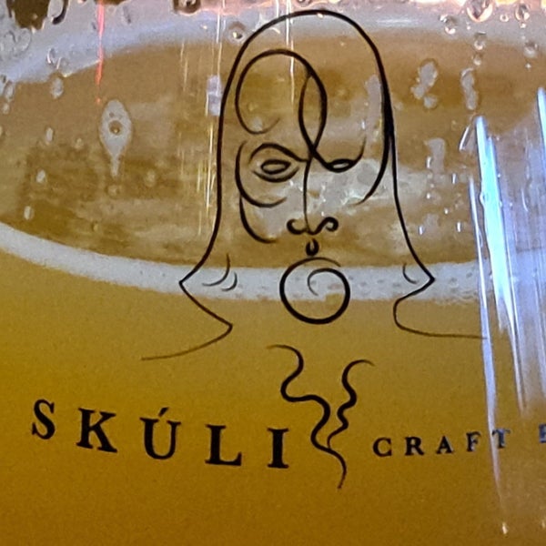 Photo prise au Skúli Craft Bar par Björn Thrandur B. le2/18/2021