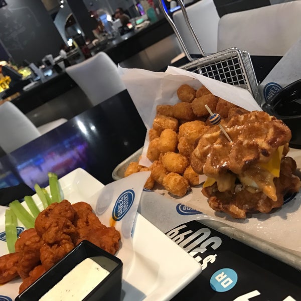 Photo taken at Dave &amp; Buster&#39;s by H F. on 2/11/2019